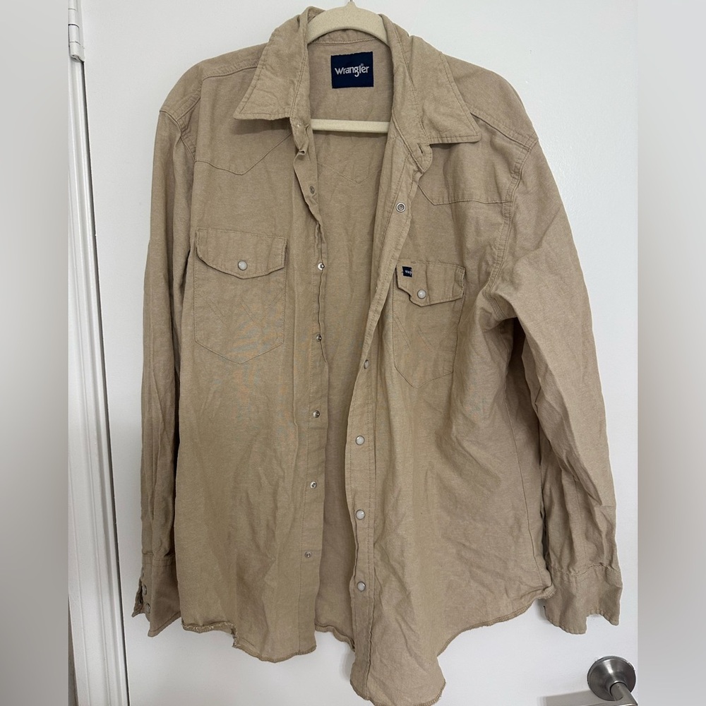 Snap button shirt